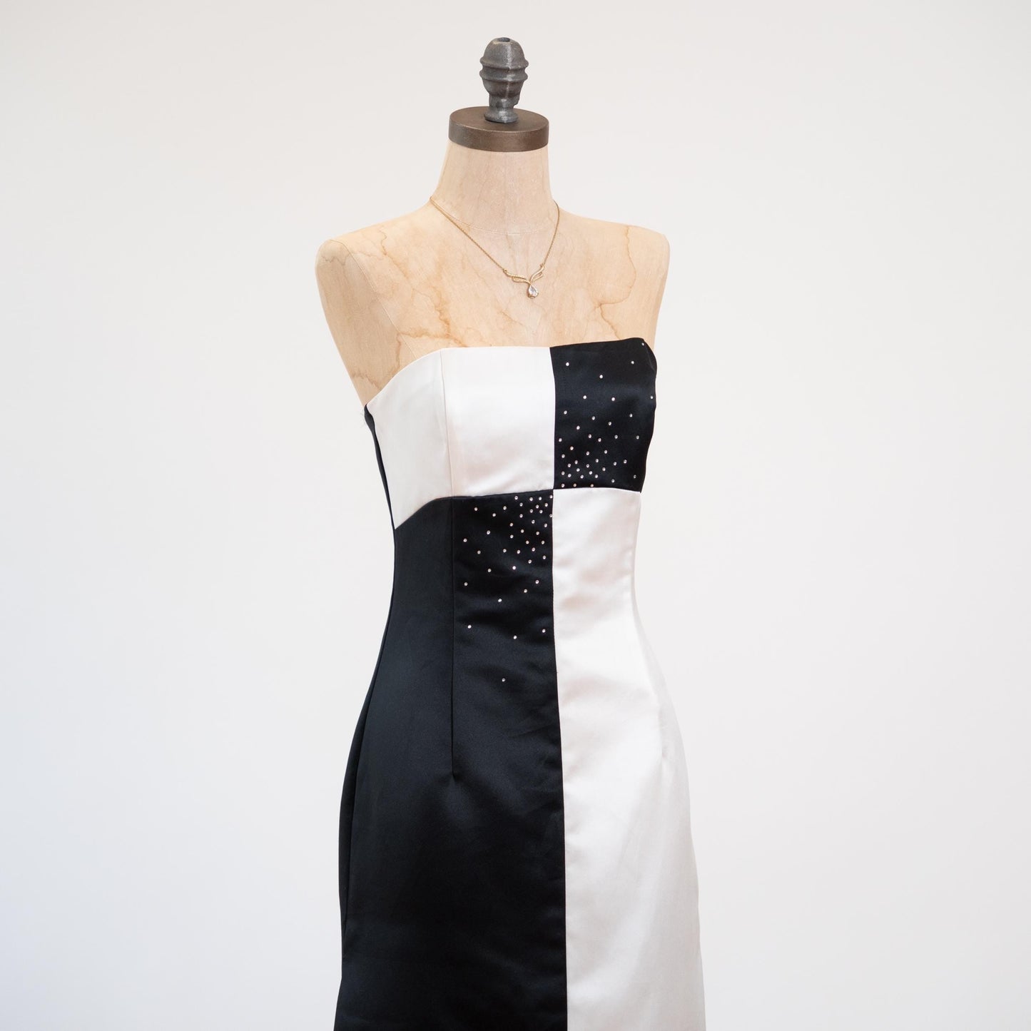 Bodega Vintage Y2K Jessica McClintock for Gunne Sax Black & White Satin Gown - Extra Small