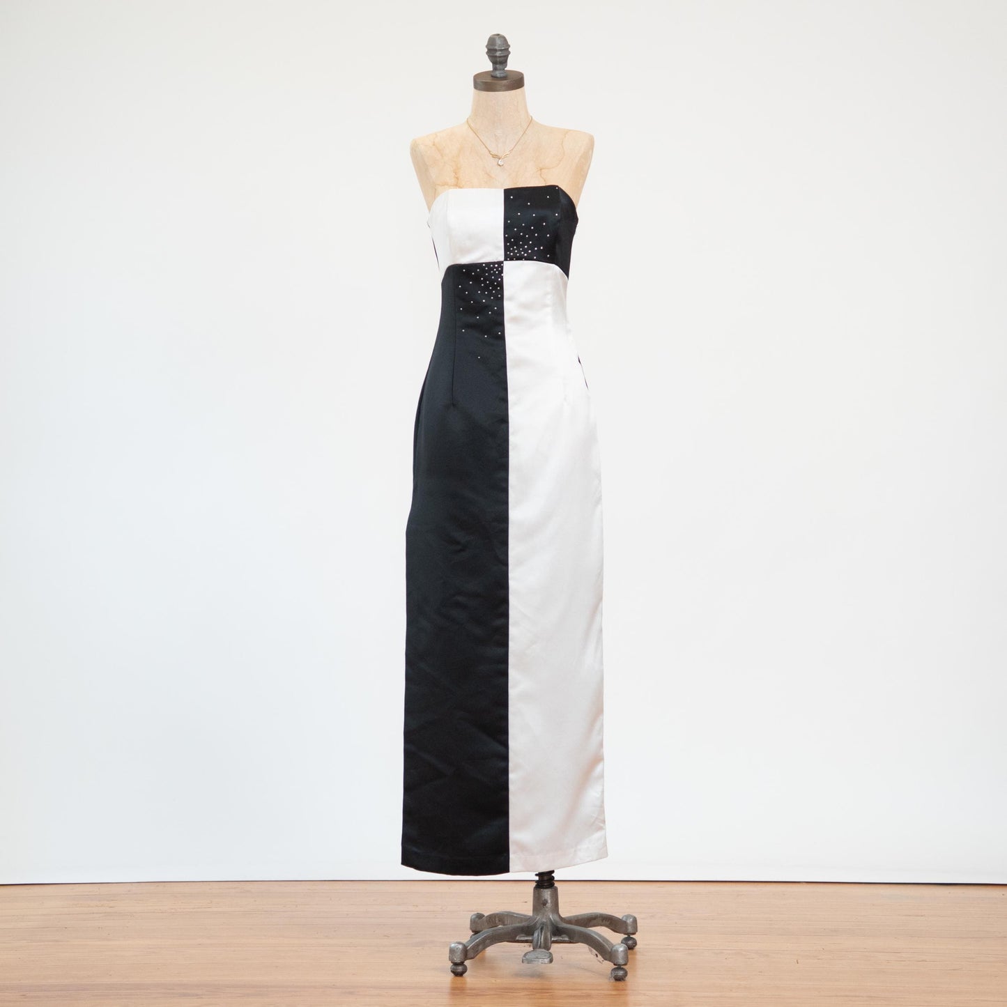 Bodega Vintage Y2K Jessica McClintock for Gunne Sax black white satin gown with rhinestones
