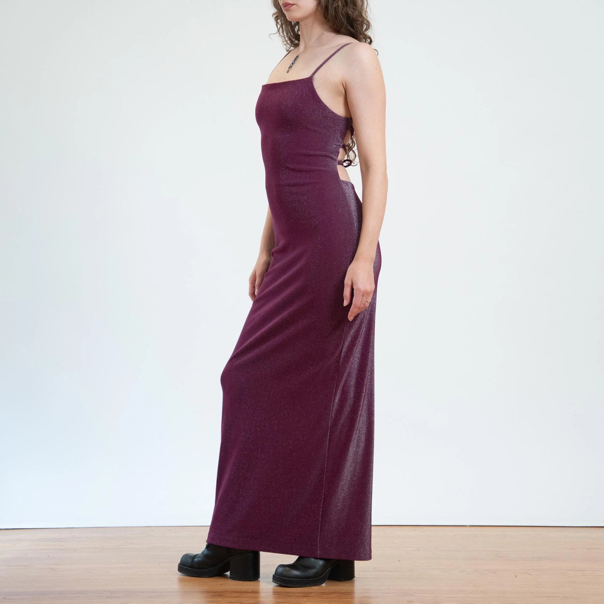 Bodega Vintage Women's Metallic Purple Strappy Backless Gown